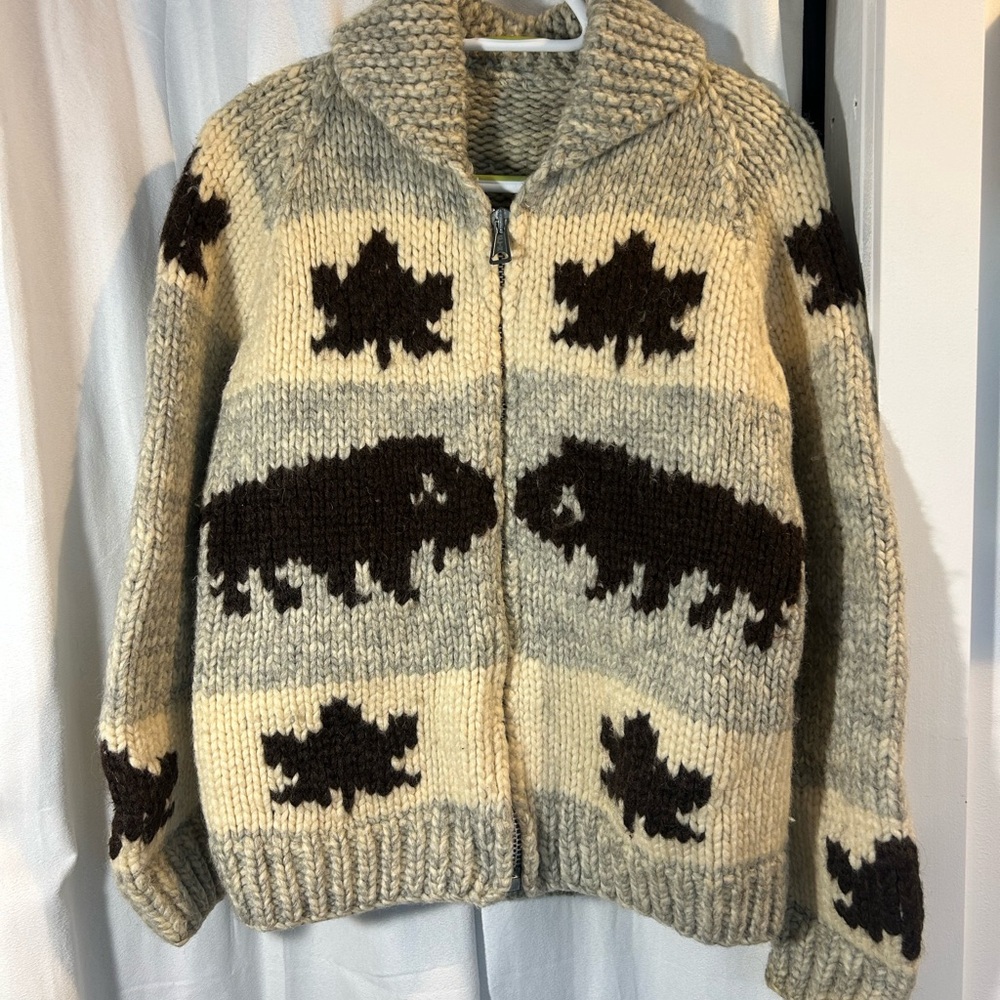 Handcrafted Wool Sweater with Zipper